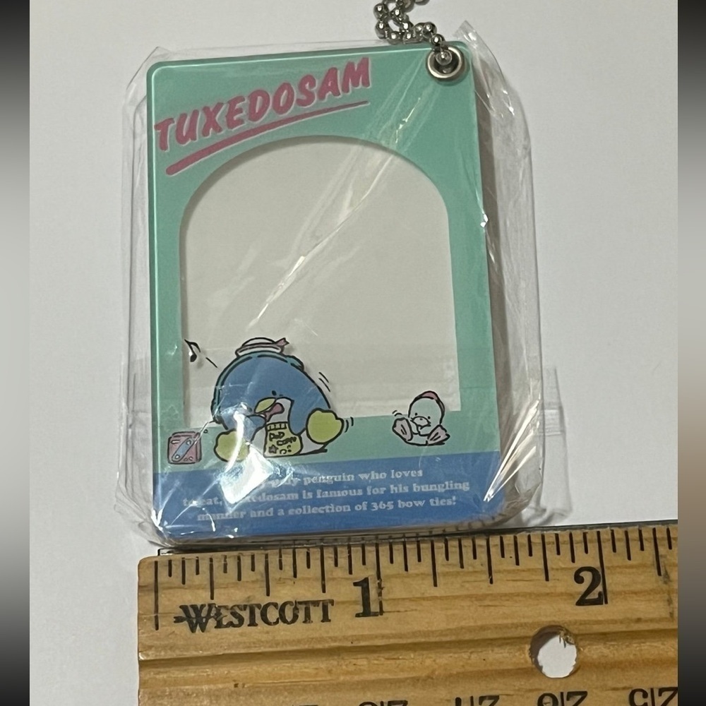 Sanrio Gashapon Tuxedo Sam 2022 Retro Frame Keychain - Picture 5 of 7